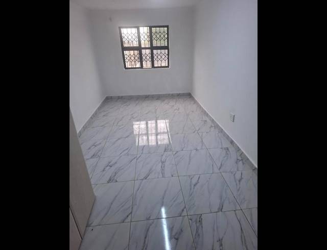 5 BEDROOM CLUSTER FOR SALE IN BONELA